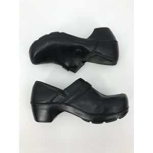 Dansko Shoes Women's Size 39 Black Leather Slip On Clogs 9815020200